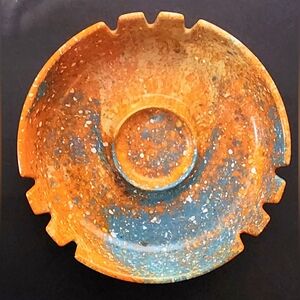 Retro Plastic resin ashtray